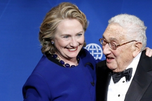 War criminals together: Henry Kissinger and Hillary Clinton