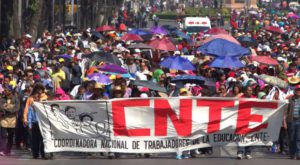 The CNTE, the main organizing force, marches in Oaxaca 