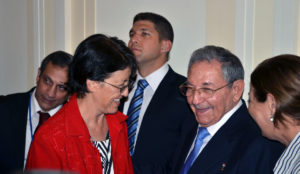 Gloria La Riva with Raul Castro