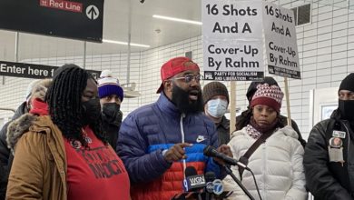Community organizer William Calloway speaks out against the early release of killer cop Jason Van Dyke. Liberation photo
