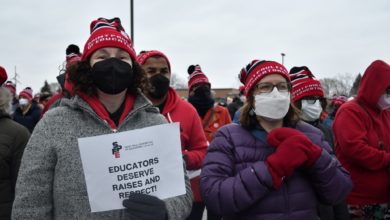 More than 450 SPFE members and supporters rallied Jan. 18 in support of St. Paul teachers. Photo credit: St. Paul Federation of Educators