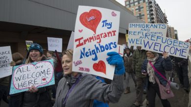 Minneapolis to rally in support of immigrants and refugees in 2017. Wikimedia Commons photo: Fibonacci Blue